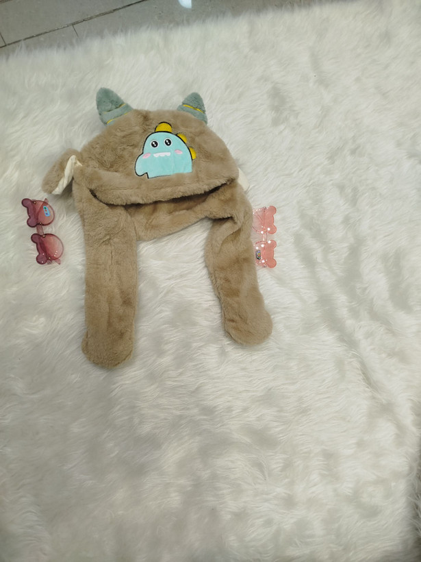 کلاه فانتزی جذاب پمپی بچه گانه