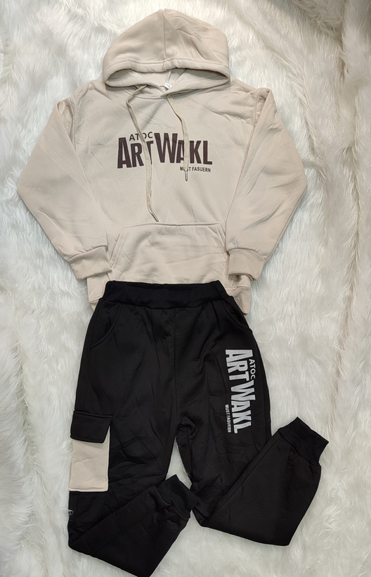 ست هودی و شلوار بچگانه